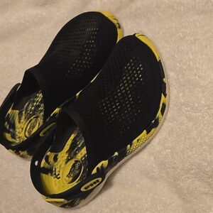 CROCS Lite Ride Size M5 W7